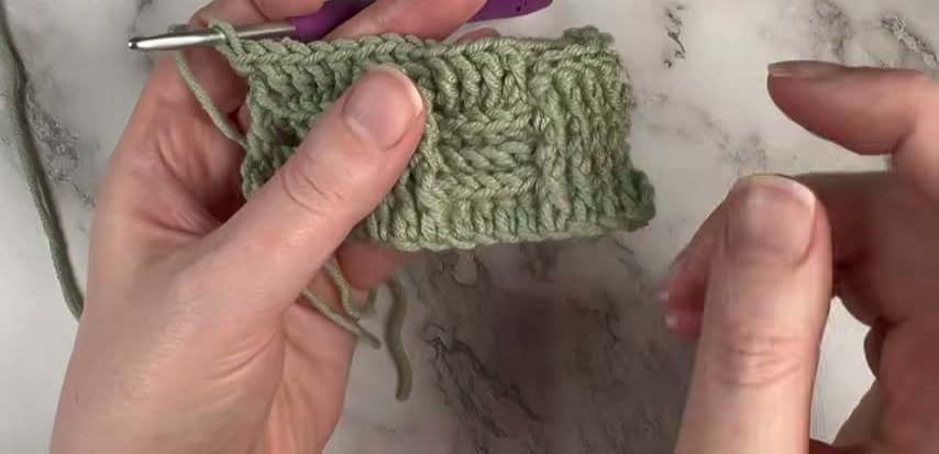 Crochet basketweave stitch row 4